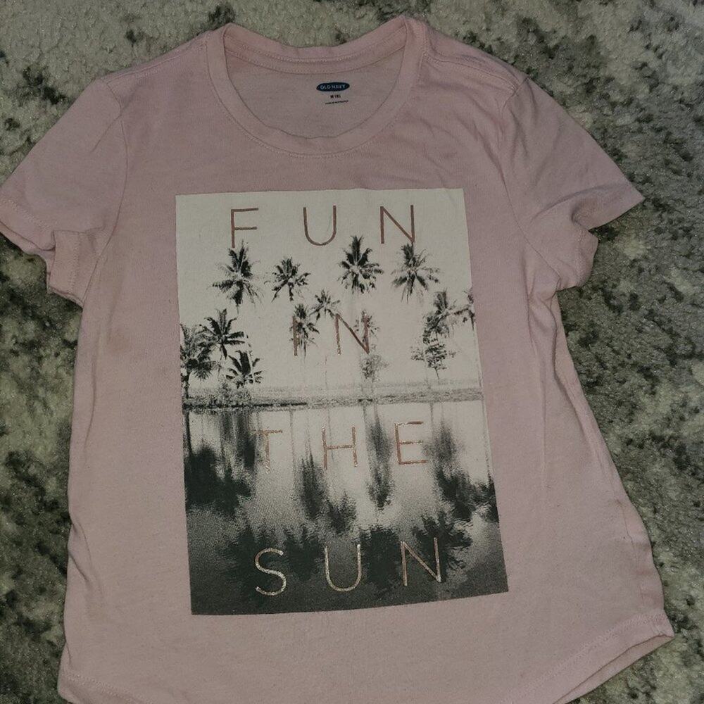 3 for 12 ||| Fun in the Shade Old Navy Top  || Medium || EUC